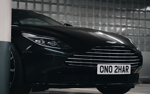 Aston Martin screenshot 1