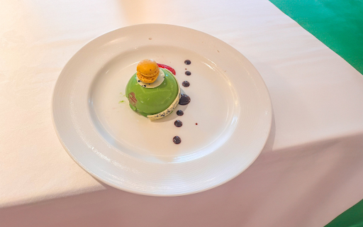 Attractive green cake screenshot 1