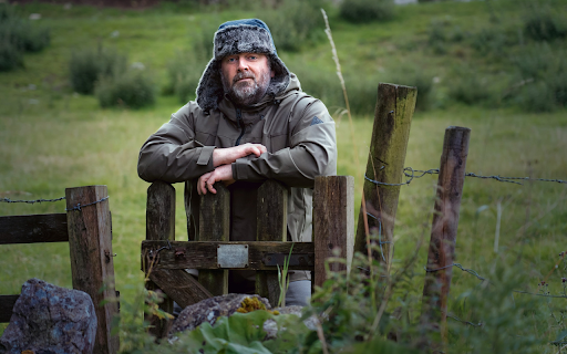 Bearded man screenshot 1