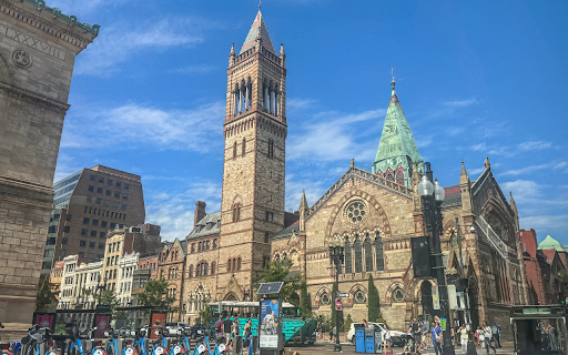 Blue bicycles screenshot 1