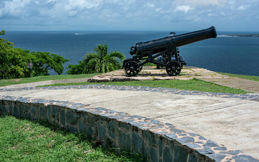 Cannon on the beach screenshot 1