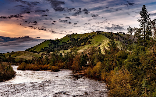 Charming mountains and water screenshot 1