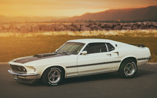 Classic Fastback Ford Mustang screenshot 1
