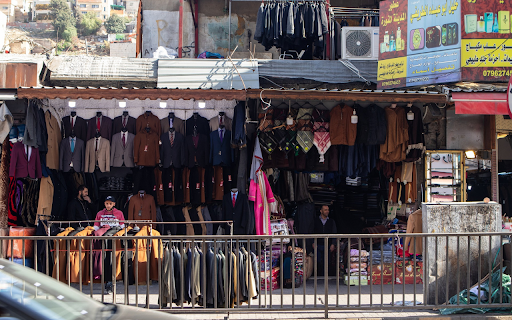 Clothing store screenshot 1