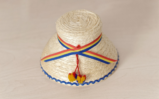 Cute little hat screenshot 1