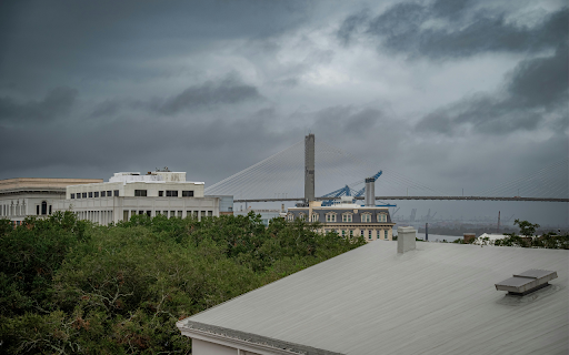 Dramatic Savannah Skyline with Talmadge Bridge screenshot 1