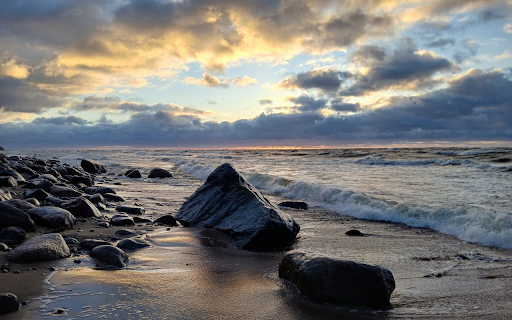 Evening sea screenshot 1