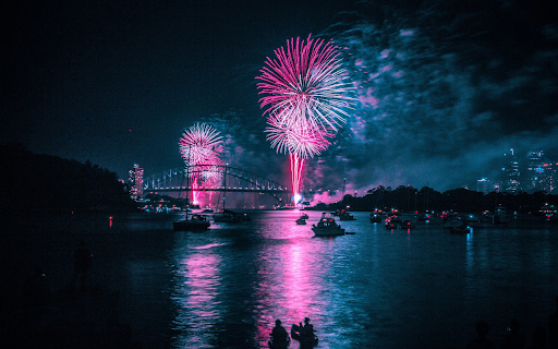 Fireworks at night screenshot 1