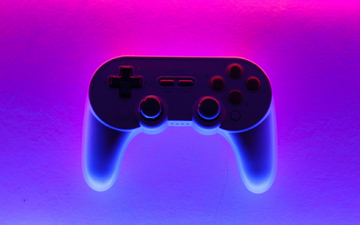 Gaming Vibes: Controller on a Blue Purple Pink Gradient screenshot 1