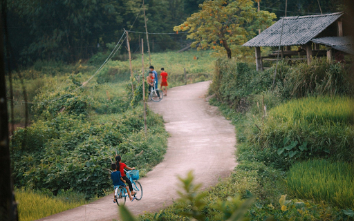 Highland village screenshot 1