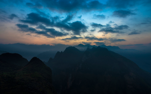 Misty Mountain Twilight screenshot 1