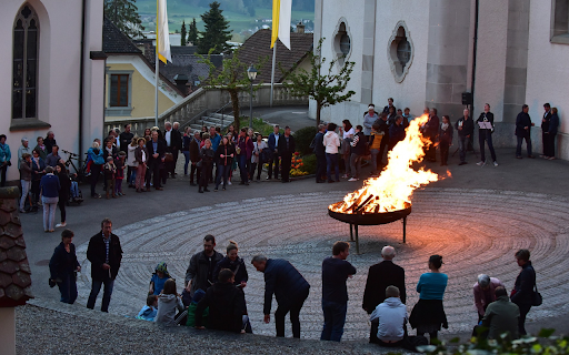 outdoor party night screenshot 1