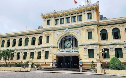 Saigon Central Post Office – A Timeless Architectural Gem screenshot 1