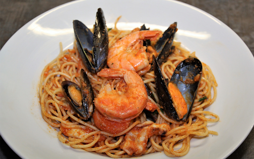 Seafood noodle dish screenshot 1