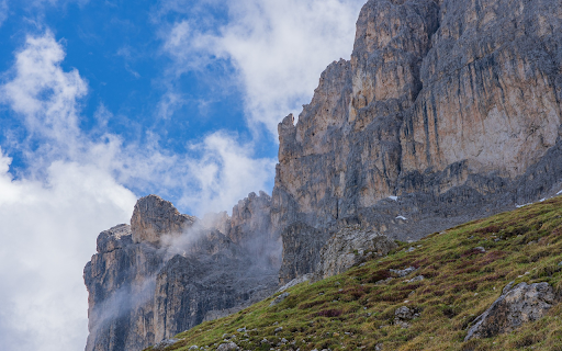 Skybound Cliffs screenshot 1