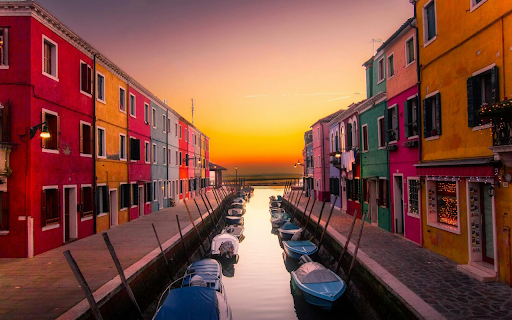 Sunset Canal in Color screenshot 1