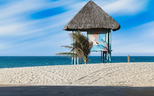 The tall hut on the beach screenshot 1