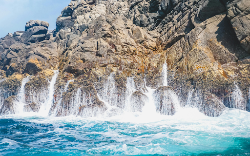 Water Falls on Rocky Mountain screenshot 1