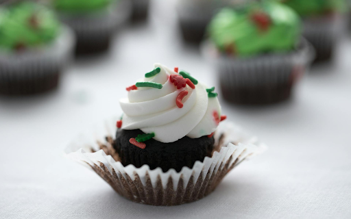 White cream cake screenshot 1